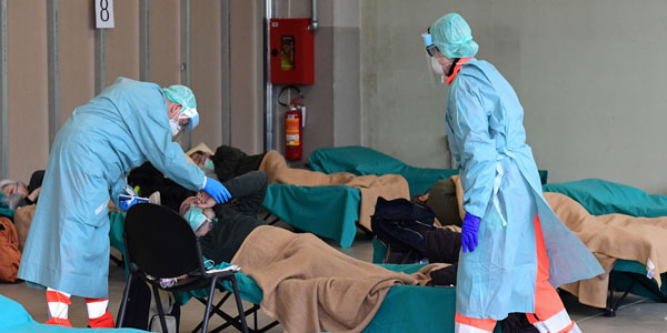 کورونا وبا کے خلاف جنگ میں اٹلی کے 100 سے زائد ڈاکٹرز جان کی بازی ہار گئے