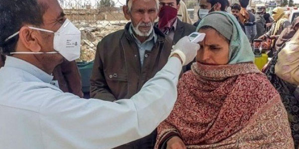 پاکستان میں چین کی نسبت وائرس زیادہ تیزی سے پھیل رہا ہے، چینی ڈاکٹر