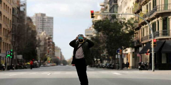 ویکسین تیار ہونے سے پہلے لاک ڈاؤن کا خاتمہ کورونا وبا کو واپس لا سکتا ہے، ماہرین کا انتباہ