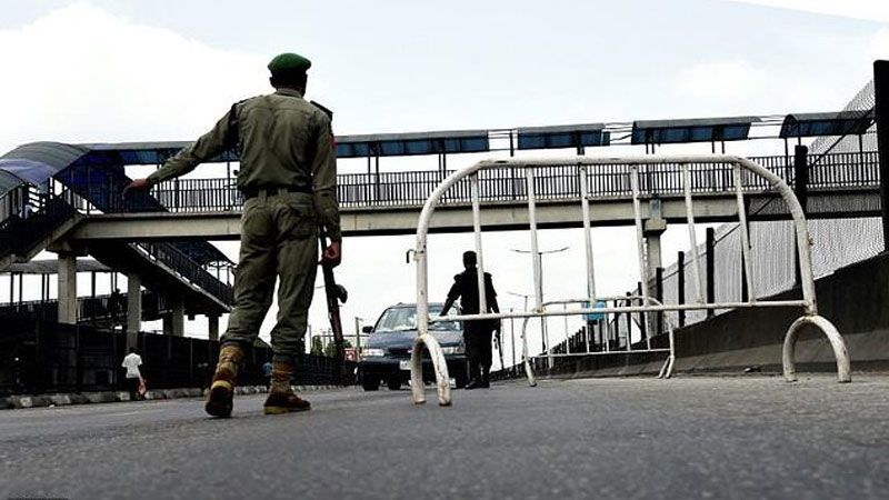 نائجیریا کی فوج نے کورونا لاک ڈاؤن کے دوران 18 افراد کو گولی مار دی