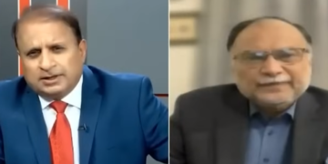 میں نے کبھی پارلیمنٹ میں ایسا احتجاج نہیں دیکھا جو کل پی ٹی آئی نے کیا،سر آپ نے بھی تو دو ہزار اٹھارہ میں ایسا ہی احتجاج کیا تھا ، رئوف کلاسرا اور احسن اقبال میں گفتگو