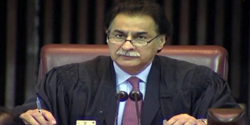 بڑا بریک تھرو ! عدالت نے اسپیکر قومی اسمبلی کو کن اراکین سے حلف لینے سے روک دیا؟ تفصیلات جانیں 