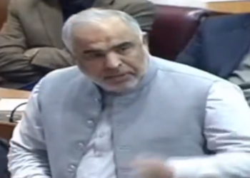 قومی اسمبلی میں محمود خان اچکزئی بعد اسد قیصرکی بھی تقریر کی پی ٹی وی لائیو نشریات روک دی گئیں ، اسد قیصر کیا انکشافات کر رہے تھے ، ویڈیو سامنے آگئی