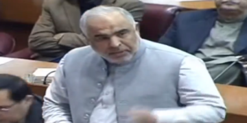 قومی اسمبلی میں محمود خان اچکزئی بعد اسد قیصرکی بھی تقریر کی پی ٹی وی لائیو نشریات روک دی گئیں ، اسد قیصر کیا انکشافات کر رہے تھے ، ویڈیو سامنے آگئی