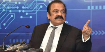 پی ٹی آئی اسٹیبلشمنٹ کے ذریعے مسلط ہونا چاہتی ہے: رانا ثنااللہ