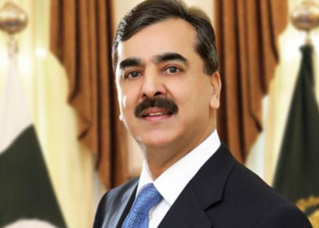 پیپلز پارٹی کے یوسف رضا گیلانی بلا مقابلہ چیئرمین سینیٹ منتخب