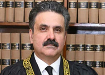 ججز کے خط کا معاملہ، جسٹس یحییٰ آفریدی سپریم کورٹ کے بینچ سے علیحدہ ہو گئے