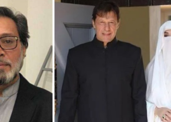 بشریٰ بی بی کے سابق شوہر خاور مانیکا پر پی ٹی آئی وکلا کا تشدد، تھپڑ مارے، بوتلیں برسادیں