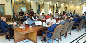 وزیراعظم کا اسٹریٹجک اداروں کے علاوہ تمام حکومتی ملکیتی اداروں کی نجکاری کا اعلان