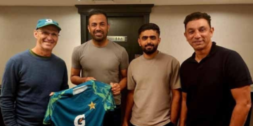 وائٹ بال ہیڈ کوچ گیری کرسٹن نے پاکستان ٹیم کو جوائن کرلیا