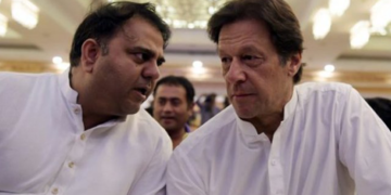 فواد چوہدری کی تحریک انصاف میں دوبارہ شمولیت کی باتیں ، عمران خان نے اڈیالہ سے بڑا پیغام بھیج دیا