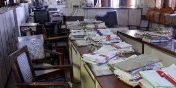 طاقتور حلقوں کی مخالفت: ریٹائرمنٹ کی عمر بڑھانے کی تجویز بے اثر، پنشن بارے اہم خبر