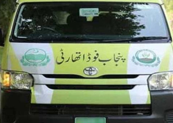 پنجاب فوڈاتھارٹی کےموٹروے ،سروس ایریاز، بس سٹینڈزپر چھاپے،گلی سڑی سبزیاں اور ناقص آئل تلف ، بھاری جرمانے عائد
