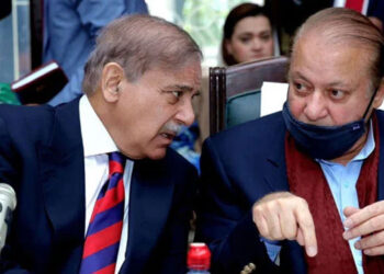 شہباز کی نواز سے 3 روز میں تیسری ملاقات، پی ٹی آئی پرپابندی سمیت کیا بات چیت ہوئی؟ اندر کی خبر