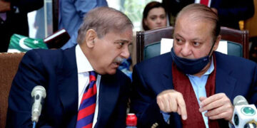 شہباز کی نواز سے 3 روز میں تیسری ملاقات، پی ٹی آئی پرپابندی سمیت کیا بات چیت ہوئی؟ اندر کی خبر