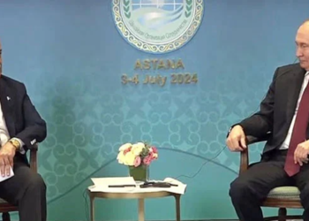 شہباز اور پیوٹن کی ملاقات، کیابات چیت ہوئی ؟ تفصیلات سامنے آگئیں 