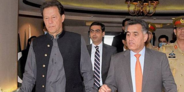 تھرڈ فورس منصوبہ ناکام ، فوج کی جانب سے پی ٹی آئی پراجیکٹ مکمل بند ، فیض گرفتار، 9مئی والوں کا کیا ہوگا ؟ سینئر دفاعی تجزیہ ڈاکٹر قمر چیمہ کی بڑی خبر