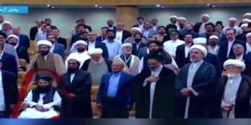 پاکستان کے بعد ایران میں قومی ترانے کی توہین پر افغان سفارتکار کی طلبی، سخت احتجاج پر معافی مانگ لی