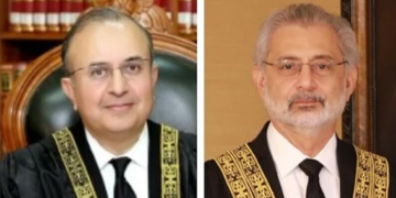 چیف جسٹس چیمبر ورک پر چلے گئے ، جسٹس منصور کا بینچ کمرہ عدالت نمبر ایک میں منتقل