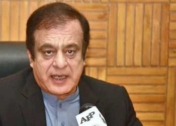 ’ہم تو جی دہشتگرد ہیں‘، ہائیکورٹ آئینی بینچ کیلئے جوڈیشل کمیشن اجلاس میں شبلی فراز کا شکوہ