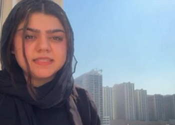 فائز عیسیٰ پر لندن میں حملہ کرنےکے مقدمے میں نامزد خاتون کا مؤقف سامنے آگیا