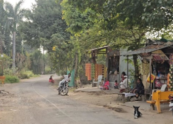 وہ گاؤں جہاں گالی دینے اور بچوں کے فون استعمال کرنے پر جرمانہ ہوگا
