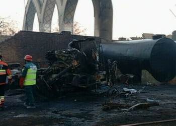 ملتان میں گیس باؤذر دھماکے سے تباہ، 6 افراد جاں بحق، 31 زخمی، کئی گھر منہدم ہوگئے