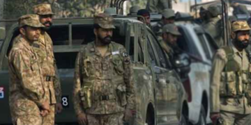 قلات: منگوچر میں دہشتگردوں کا حملہ، 18 جوان شہید ،جوابی کارروائی میں 12 دہشتگرد ہلاک، آئی ایس پی آر