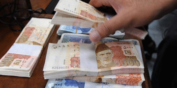 جوتے، برف اور جرابوں کی خریداری میں اربوں روپے کی مالی بے ضابطگیاں