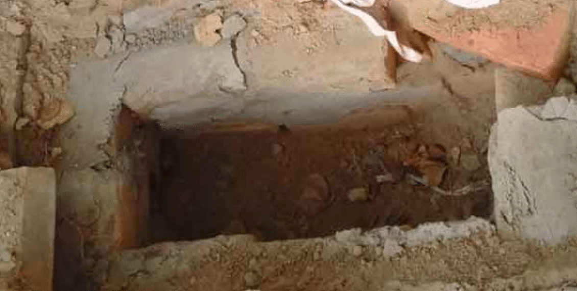 7 سالہ بچی کی قبر سے چھیڑ چھاڑ کا معاملہ، میت اپنی اصل جگہ پر نہیں، قبر کشائی میں انکشاف