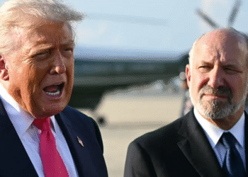 ایک دو مہینےکی بات ہے اس کے بعد بھارت معافی بھی مانگے اورمذاکرات پر بھی آئے گا ، امریکی کامرس سیکریٹری ہاورڈ لٹنک نے پیش گوئی کر دی