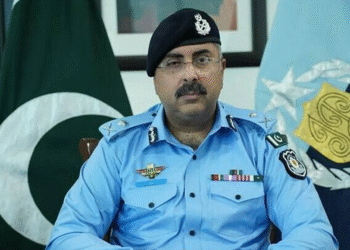 ایک جیسے کیس مگر انصاف مختلف ، ٹک ٹاکر سامعہ حجاب اور ڈاکٹر عائشہ تشدد کیس میں اسلام آباد پولیس افسران کے دوہرے رویے نے سوالات اٹھا دیے