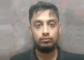 احمدآباد :شادی کے جنون میں مبتلا کینیڈا پلٹ نوجوان نےماں کو قتل کردیا ، ہولناک واقعہ کی وجہ کیا بنی ؟لرزہ خیز تفصیلات