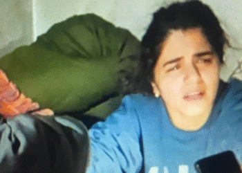 مشہور گلوکارہ قرۃ العین بلوچ پر گلگت میں ریچھ کے حملے وقت فوٹوگرافر کی حاضر دماغی نے ان کی جان بچائی، نیا انکشاف سامنے آگیا