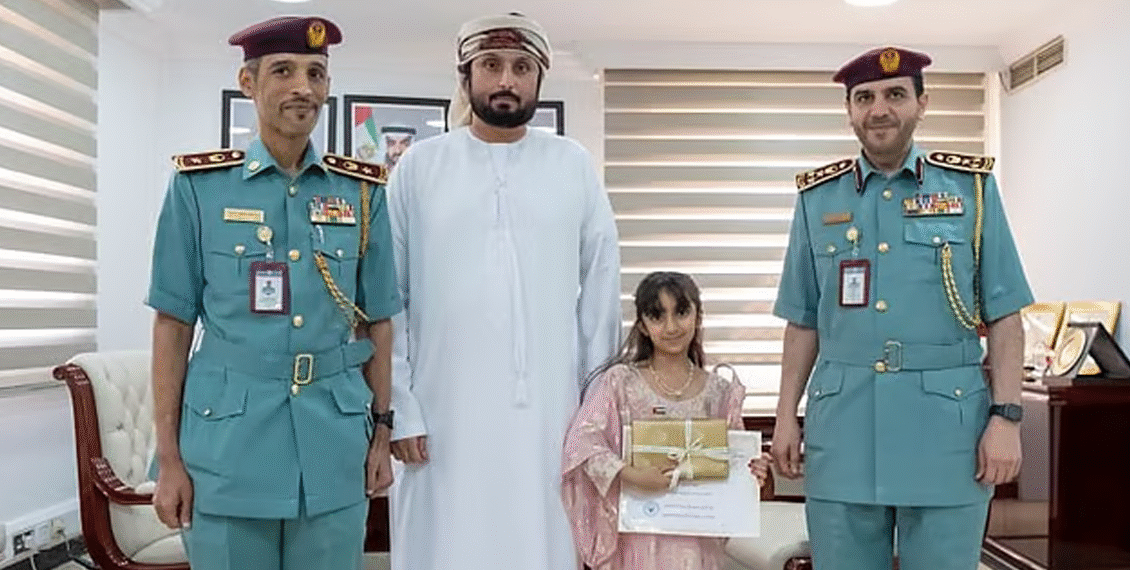 ننھے بچوں کیلئے ایک نمونہ،گم شدہ رقم واپس کرنے پر کمسن بچی شیماء کے اعزاز میں عجمان پولیس کی جانب سے تقریب کا انعقاد