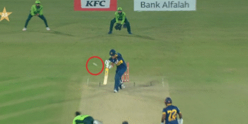 پاکستان سری لنکا میچ :بابر اعظم کے ناقابل یقین کیچ کی ویڈیو وائرل