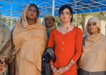 حویلی لکھاں سے بہاولنگر جانے ولے خواجہ سراء پر شراب کے نشے میں دھت بااثر افراد نے ظلم کی ساری حد پارکردی ، شدید تشدد ، ملزمان گرفتار