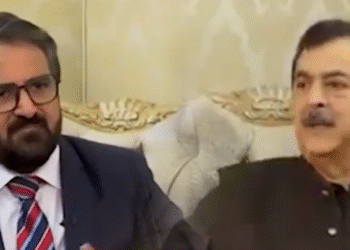 ایک نیوز ٹی وی کے اینکر جمشید رضوانی کا سابق وزیراعظم سے غیر متوقع طور پر سیدھا اور مشکل سوال اور گیلانی کا جواب