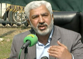 صدر ہاکی فیڈریشن ،کپتان عماد شکیل پر پابندی لگانے کے بعد مستعفی، دھواں دار پریس کانفرنس میں چونکا دینے والے انکشافات