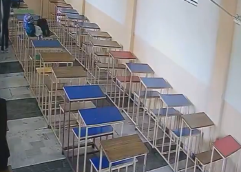 بھارتی پنجاب میں قانون کے طالب علم کی کلاس روم میں اپنی کلاس فیلو کو گولی مار کر اپنی جان لینے کی کوشش