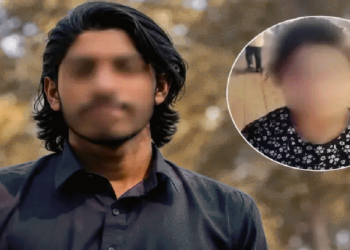 درندے رقص کناں ہیں