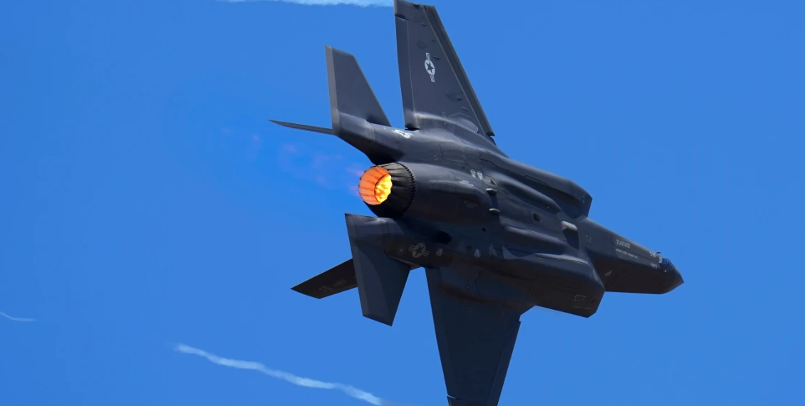 امریکا کے جدید ترین لڑاکا طیارے F-35 کے حساس پرزے چین پہنچ گئے مگر کیسے؟پینٹاگون نے تحقیقات شروع کردیں